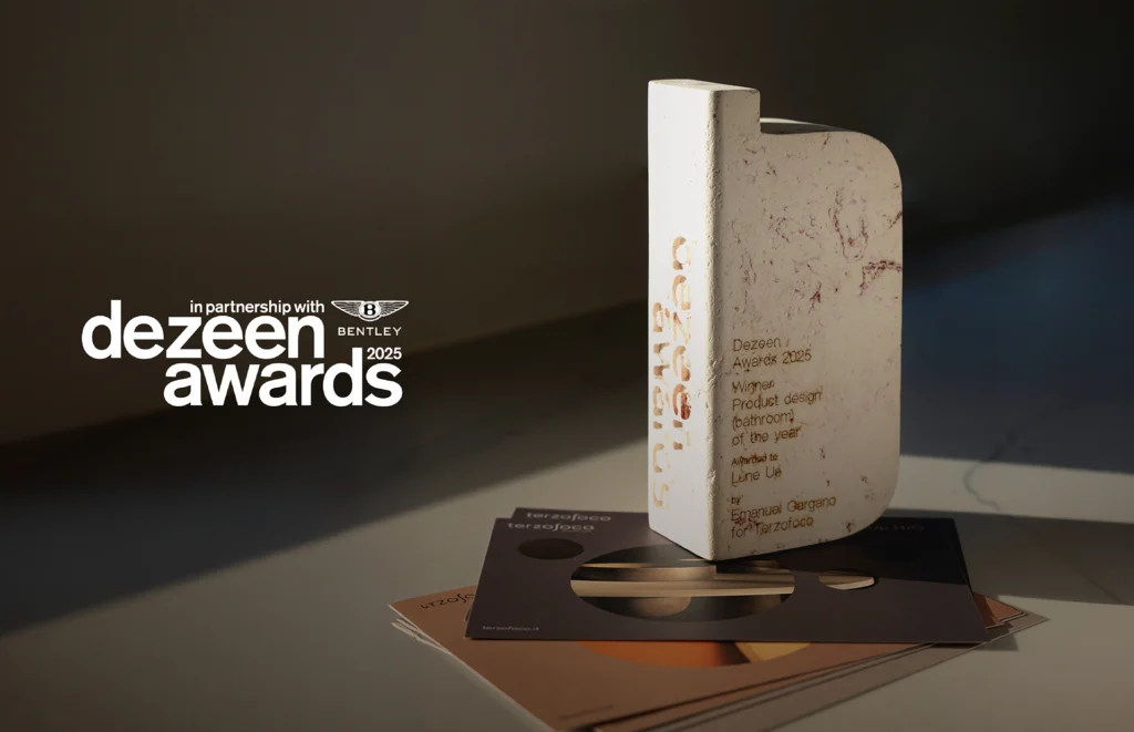 LuneUp Freestanding H2O vince il Dezeen Award 2025